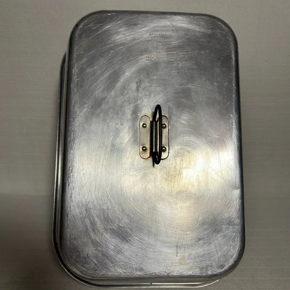 VTG WEAR-EVER Aluminum #325 USA LG Vented Deep Roasting Pan with Lid Handles EUC - Picture 7 of 15